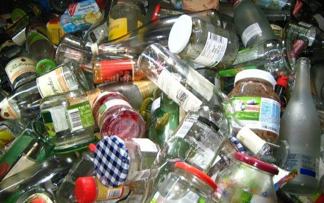 https://actionjunkhauling.com/wp-content/uploads/glass-recycling-seattle.jpg